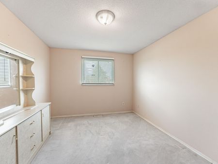 For Lease - 133 Wexford Road, Brampton, Ontario - Photo 3