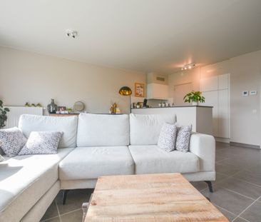 Instapklaar appartement met 2 slaapkamers, staanplaats én kelderber... - Photo 6