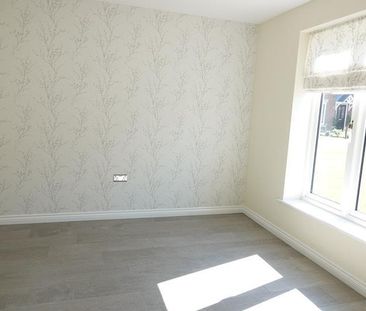 5 bedroom detached house to rent - Photo 4