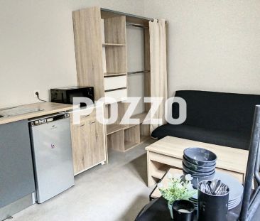 Location : appartement F1 à SAINT HILAIRE DU HARCOUET - Photo 1