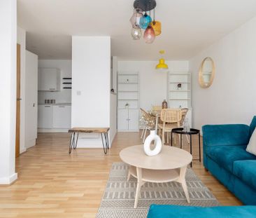 2 bedroom ground floor flat to rent - Photo 3