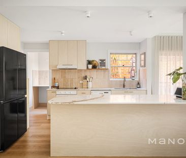Renovated Three-Bedroom Townhouse in Prime Oatlands Location - Photo 5
