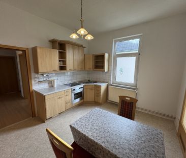 Großzügige 4-Zimmer-Wohnung mit ca. 100 m² – ruhig wohnen & stadtna... - Photo 6