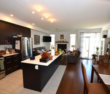 For Lease - 257 Finsbury Avenue, Stittsville - Munster - Richmond, ... - Photo 3