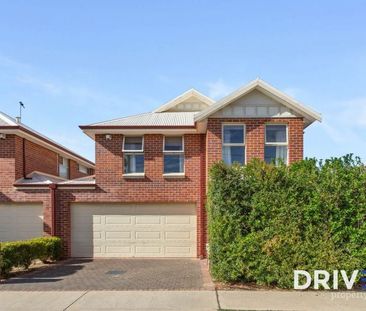 Charming 4-Bedroom Home with Study in the Heart of Maylands! - Photo 5