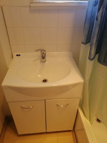 Family Home in Westmere - Photo 2