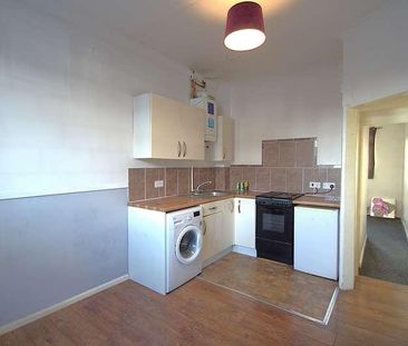 Manningtree Road, Ruislip, HA4 - Photo 3