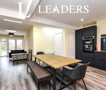 Haymeads Lane, Bishops Stortford, CM23 - Photo 2