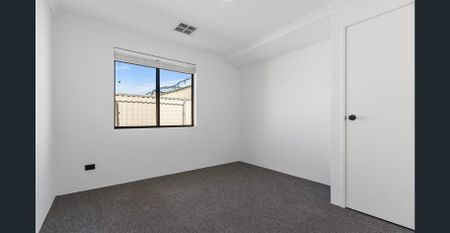 Spacious 4 Bed, 2 Bath Home in Bertram - Photo 5