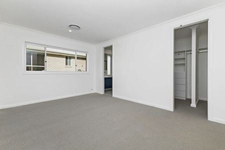 4 Bedroom Home - Photo 3