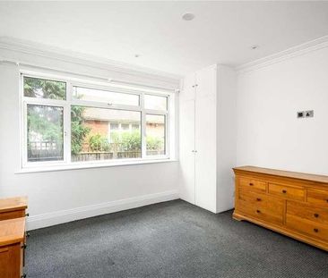 Heath Road, Weybridge, Surrey, KT13 - Photo 2