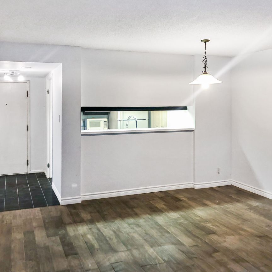 For Lease - 711 Bay Street Unit# 1014, Toronto, Ontario - Photo 1
