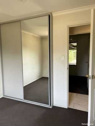 Raine & Horne are pleased to present this large 4 bedroom Family Home - Photo 1