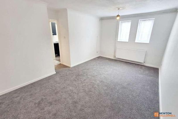 Axiom Avenue, Peterborough, PE3 - Photo 1