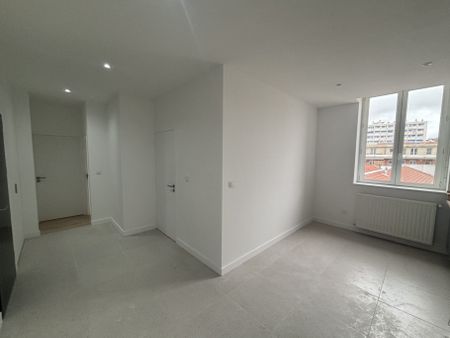 Appartement 3 pièces à louer St Étienne - 42100 / Réf: LA4052-COMPANY39997BYE - Photo 4