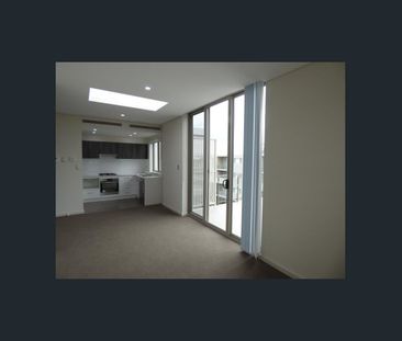 Modern Apartment in Excellent Location - Photo 2