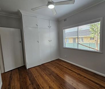 Great Location - Photo 2