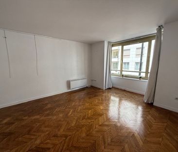 Location Appartement 2 pièces 50m² LEVALLOIS PERRET 92300 - Photo 1
