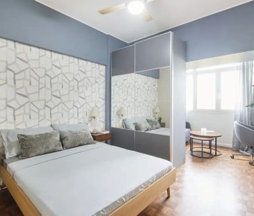 Room in a shared 9-bedroom apartment for rent in Lisbon, no bills included - Foto 6