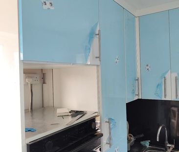 2 Bed Maisonette, Western Court, N3 - Photo 6