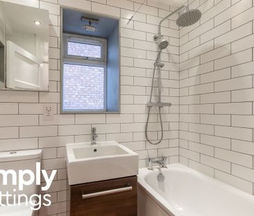 2 Bed property for rent - Photo 3