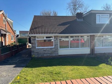 Deri Avenue, Pencoed, Bridgend - Photo 4