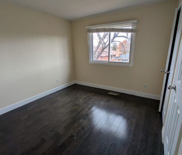 For Lease - 378 Hansen Road, Brampton, Ontario - Photo 1