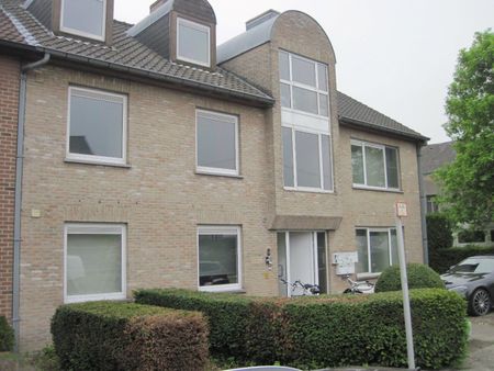 Aangenaam 1-slp-appartement met ruim terras. - Photo 2