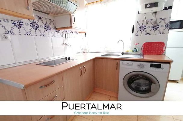 Piso de alquiler en Carrer Garbinet, 3, Carolinas Bajas - Photo 1