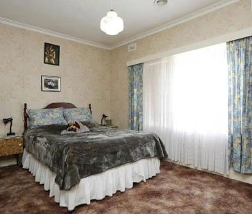 “Quiet & Convenient three Bedroom Home!” - Photo 3