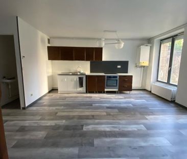 Location Appartement 3 pièces 67m² ST ETIENNE 42000 - Photo 1