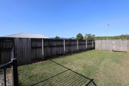 Large Modern Home with Pool & Park Across The Road - Side Access - Photo 2
