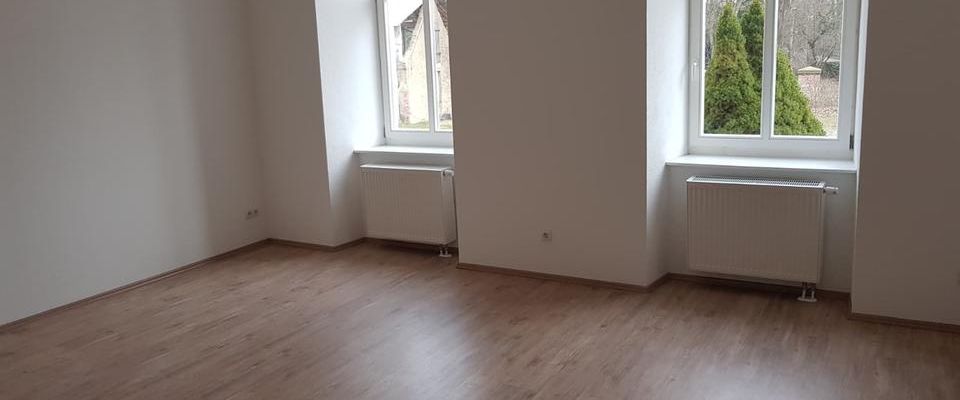 Helle 2-Zimmer-Wohnung mit Kaminofen und Einbauküche in Bebertal - Foto 1