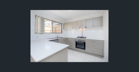 3 Bedroom Townhouse - $620 per week - Photo 2