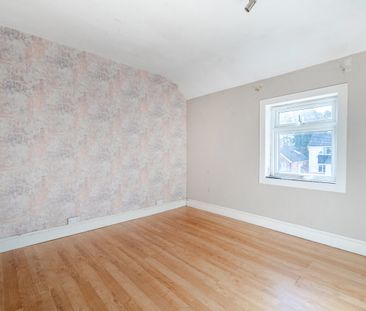 2 bedroom semi-detached house to rent - Photo 4