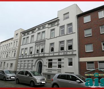 ais-GmbH bietet an: Schöne 2 Zimmerwohnung in Heppens. - Photo 4