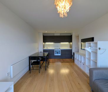 2 Bed Flat, Crampton Street, SE17 - Photo 1