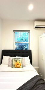 Private Room Walk to North Sydney Station and Greenwood Plaza in 8 Min - Photo 4