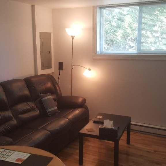 2 1/2 a louer a St-Jerome. - Photo 1