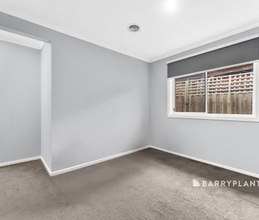 Spacious Family Home in Oatlands Estate - Photo 6