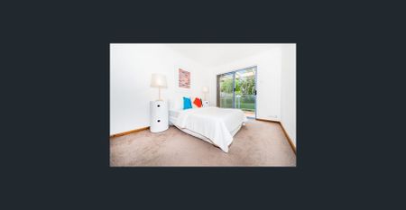 Comfortable Two-Bedroom Townhouse at the Heart of Maroubra - Photo 3