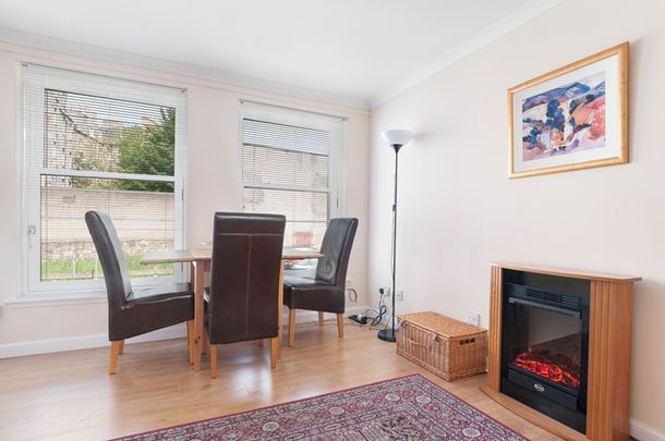 1319L - St. Patrick Square, Edinburgh, EH8 9EZ - Photo 1