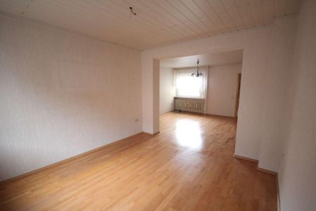 Charmante 3-Zimmer-Wohnung mit Gartenmitbenutzung – ca. 85 m² in zentraler Lage von Hürth-Hermülheim - Photo 3