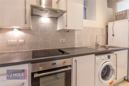 Clifton Park Road, - Photo 2