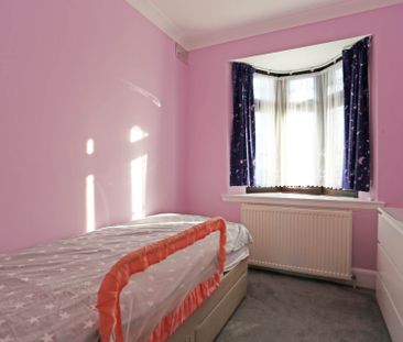 Price £3,650 pcm - Available Now - Part Furnished - Photo 1