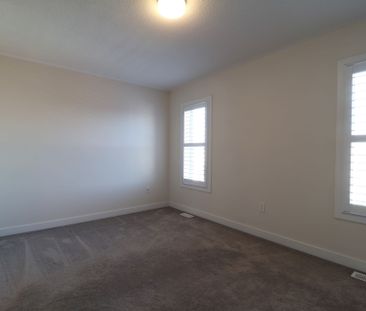 For Lease - 2644 Castlegate Crossing, Pickering, Ontario - Photo 1