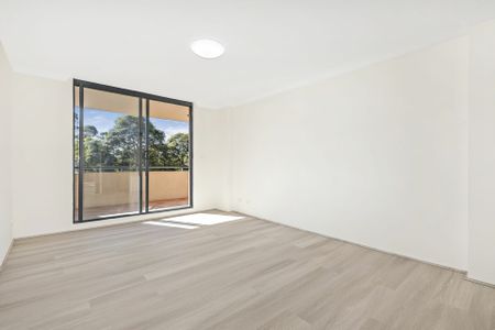 Convenient Lifestyle - Photo 2