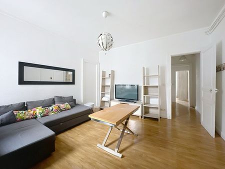 Appartement à louer - REIMS- JEAN-JAURES- - Photo 2
