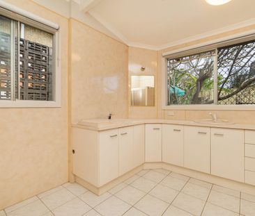 Granny Flat In Central Location! - Photo 3