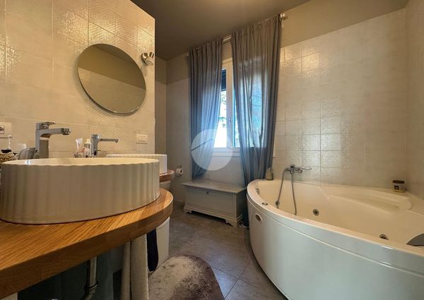 Porzione di bifamiliare in affitto